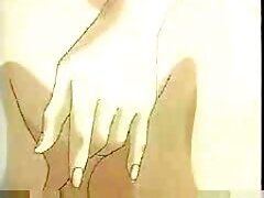 ນາງ masturbates ກັບ dildo ແລະໃຫ້ຕົນເອງກັບແຟນຂອງນາງ