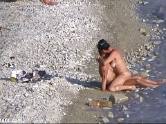 ເດັກຍິງຜິວເນື້ອສີຂາວ fucks ແລະ licks asshole